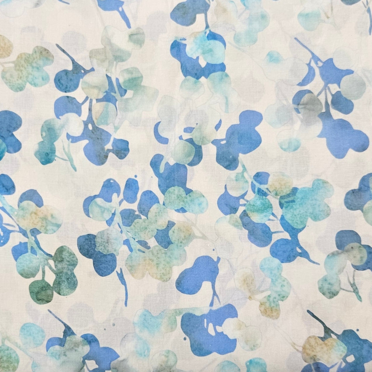 Delicate Buds Hoffman Bali Batik