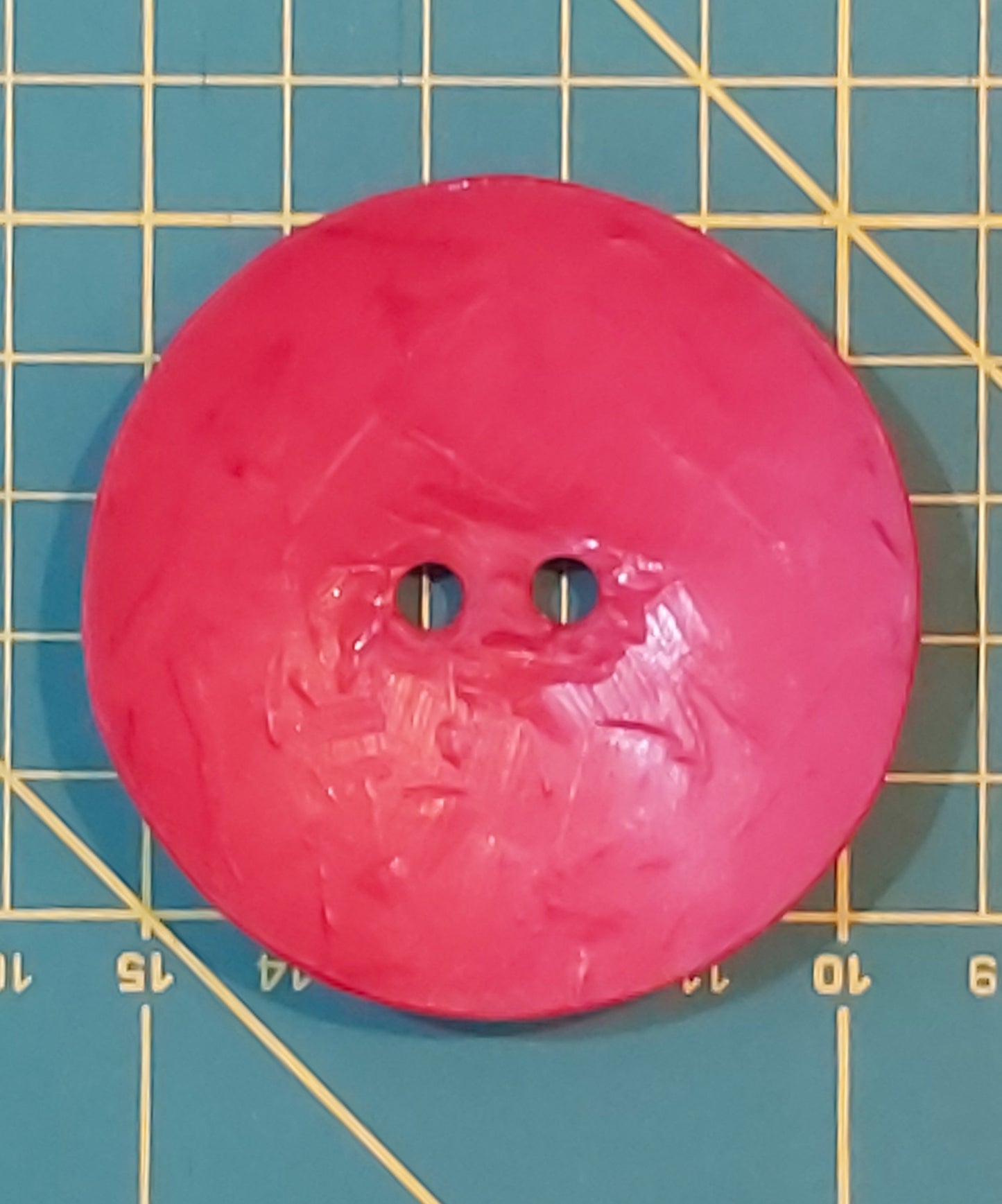 Large Circle Coconut Button - Red