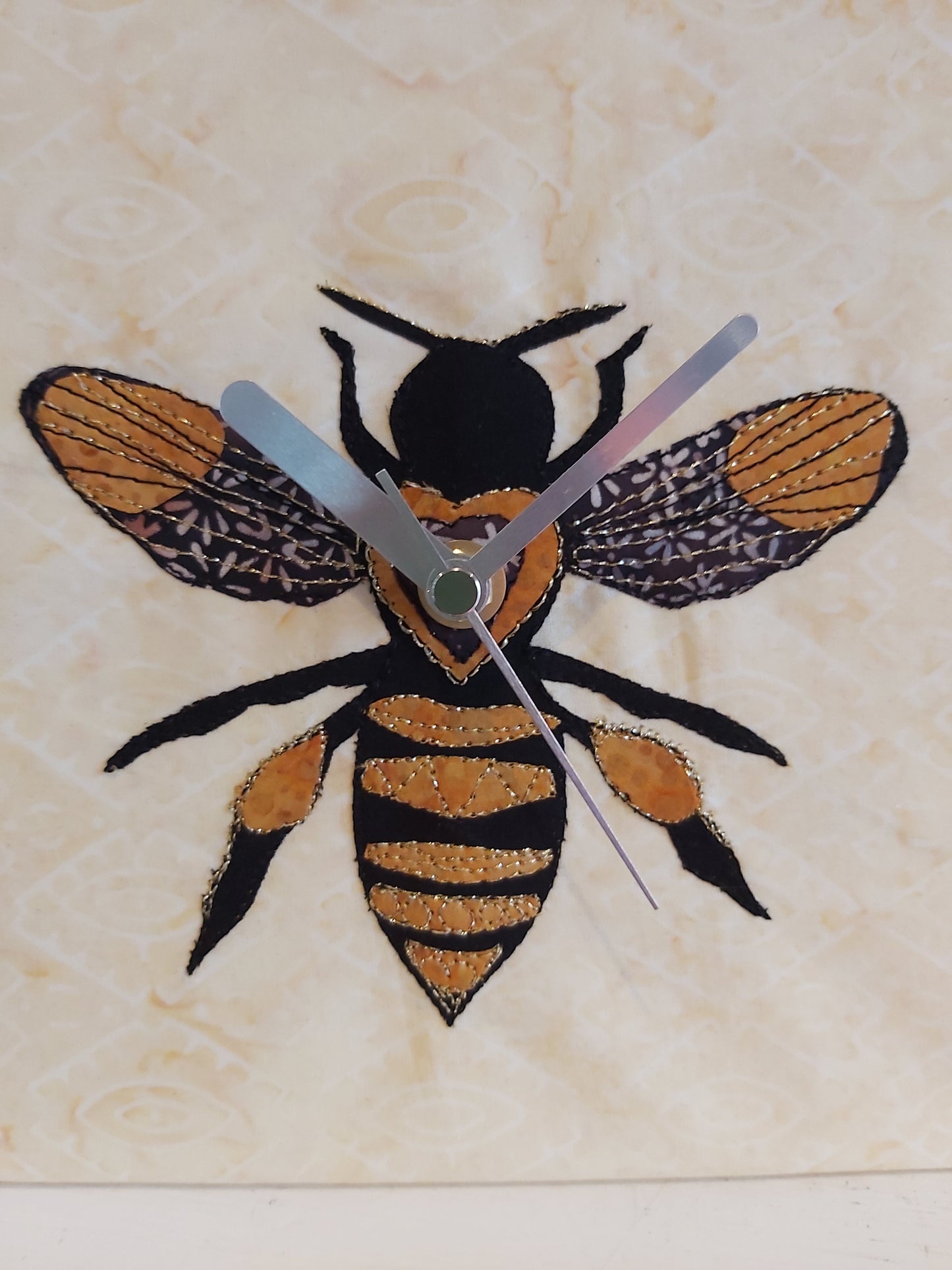 Time to Bee Happy Clock Kit