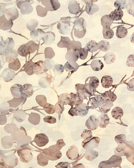 Tupelo Buds Hoffman Bali Batik